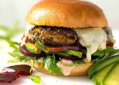 Βίγκαν burger με λαχανικά