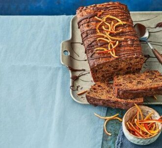 Bara brith με μαύρη σοκολάτα, πορτοκάλι και τζίντζερ