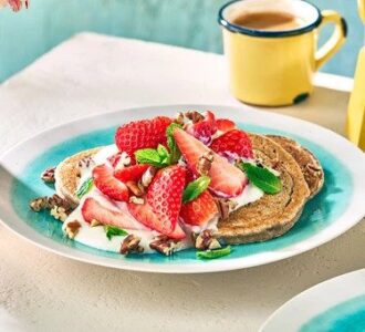 Vegan τηγανίτες φράουλας