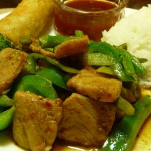 Κινέζικο κοτόπουλο stir fry με σάλτσα hoisin