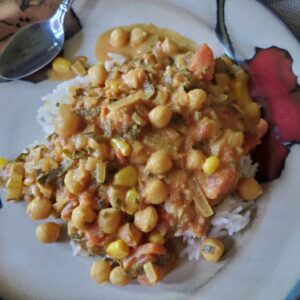 Ρεβίθια με ντομάτες και μείγμα ινδικών μπαχαρικών