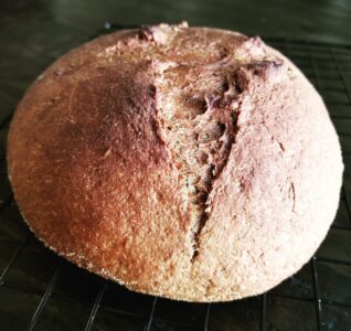 Ρωσικό μαύρο ψωμί