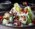 Σαλάτα Iceberg με κρεμώδες ντρέσινγκ φέτας